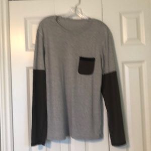 Lululemon long sleeve pocket tee
